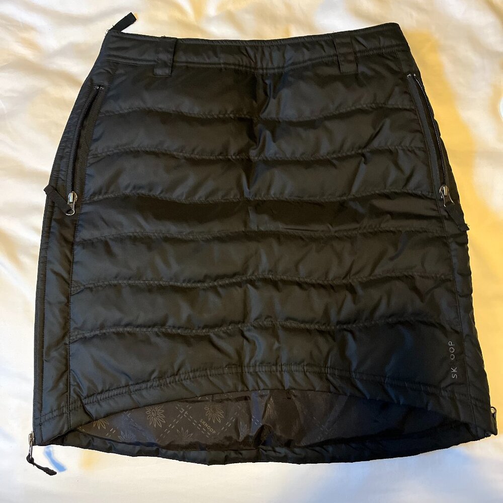 SKHOOP Women's Short Down Skirt, size S